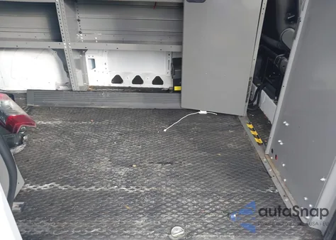 2019 Ram Promaster 1500 Low Roof 136 Wb z USA, uszkodzony, nr VIN 3C6TRVAG7KE512075